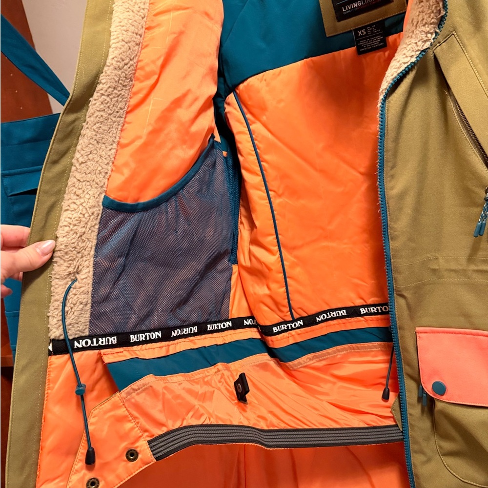 Teal and Olive Snow Jacket and Bib Set - Picture 2 of 4